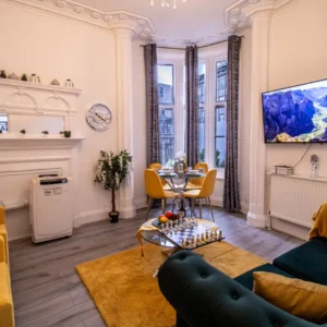 Prestigious Apartment on Oxford Street