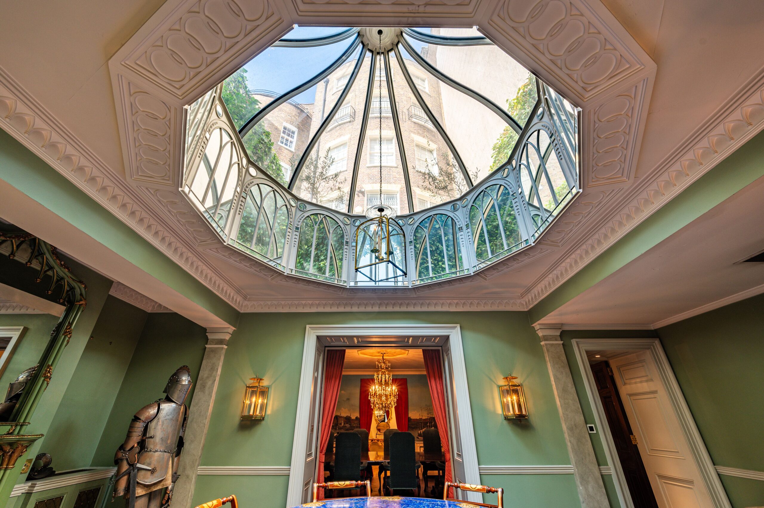 UPPER GROSVENOR STREET, Mayfair, W1K / Weekly Rent - Image 20