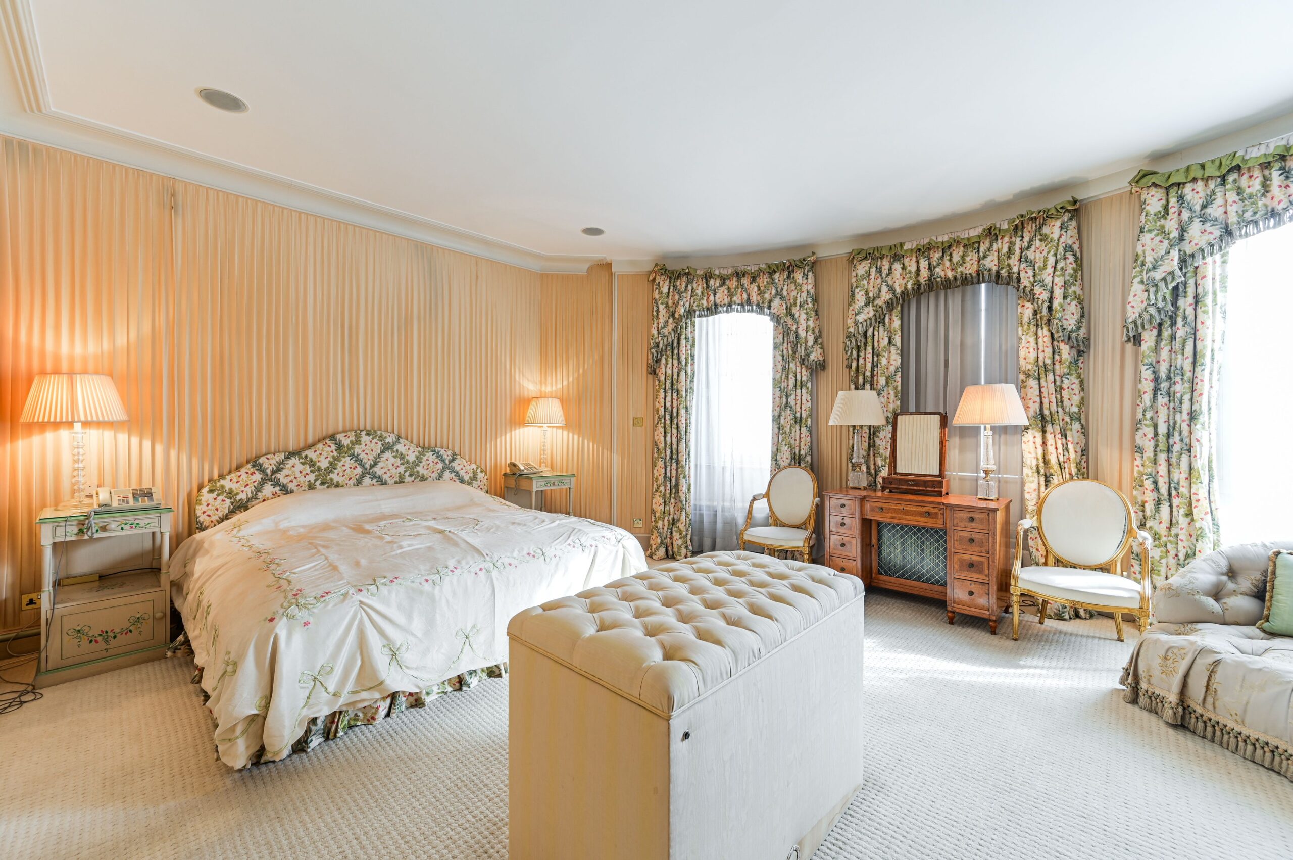 UPPER GROSVENOR STREET, Mayfair, W1K / Weekly Rent - Image 6