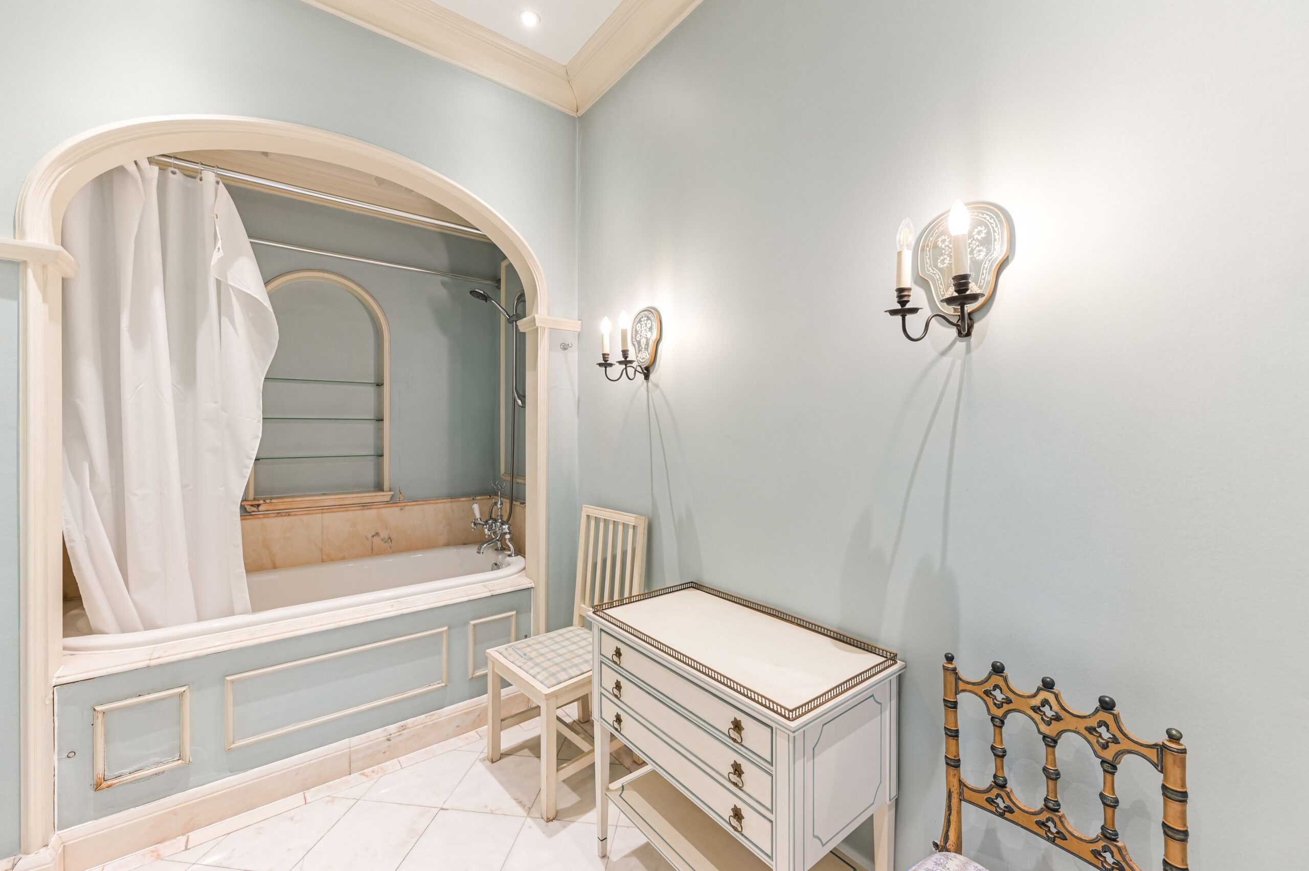 UPPER GROSVENOR STREET, Mayfair, W1K / Weekly Rent - Image 5