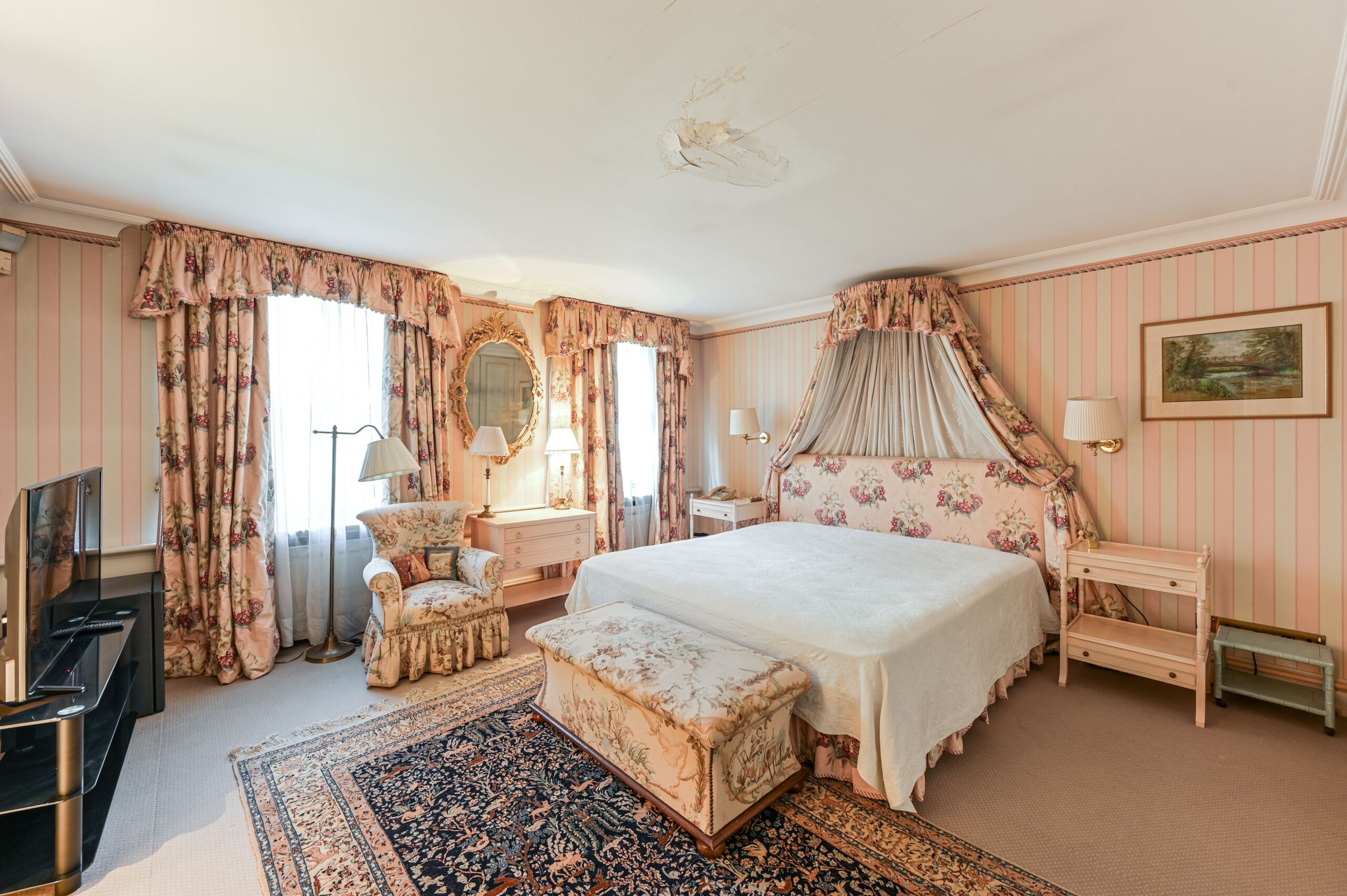 UPPER GROSVENOR STREET, Mayfair, W1K / Weekly Rent - Image 29