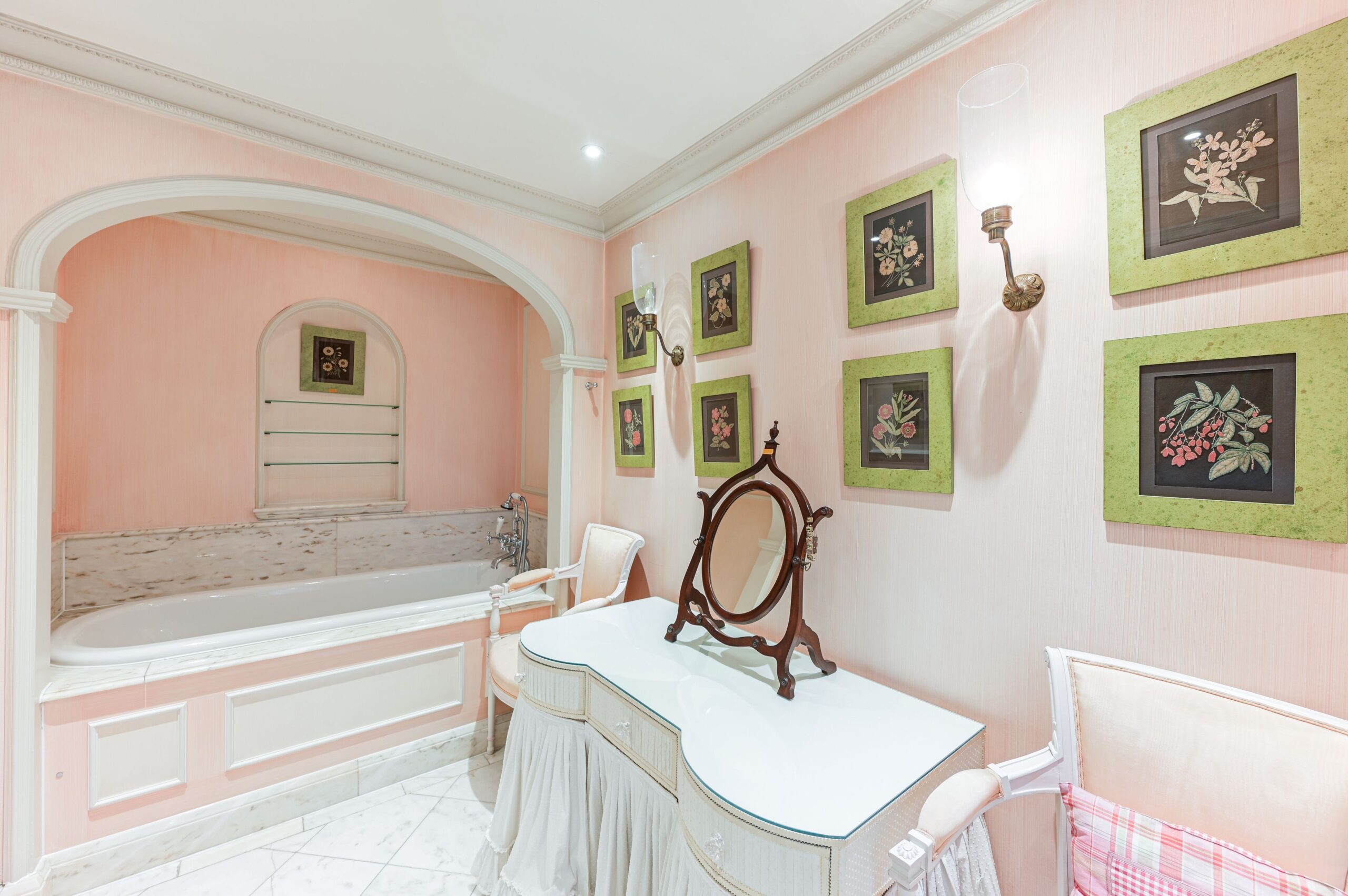 UPPER GROSVENOR STREET, Mayfair, W1K / Weekly Rent - Image 32
