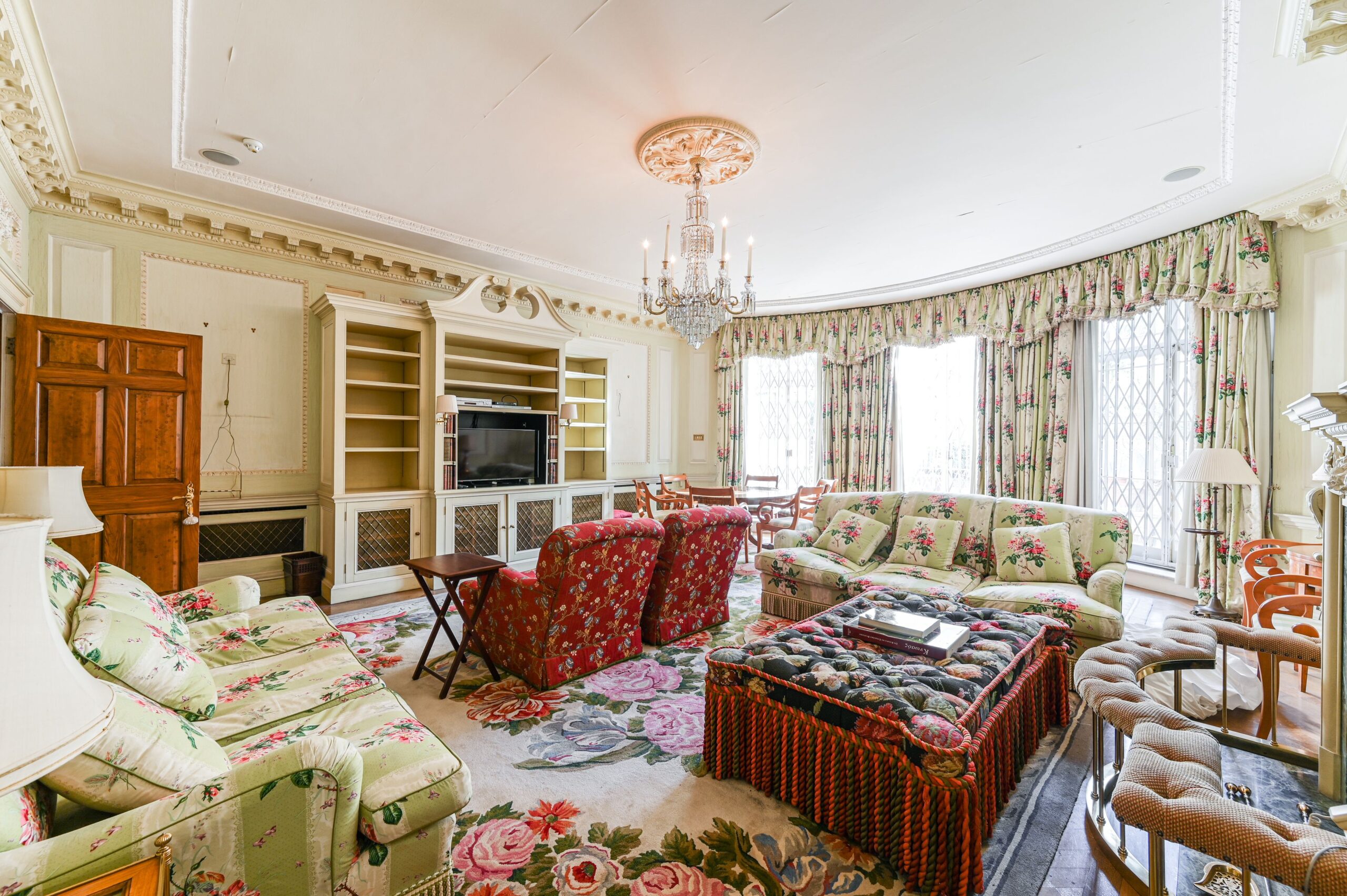 UPPER GROSVENOR STREET, Mayfair, W1K / Weekly Rent - Image 16